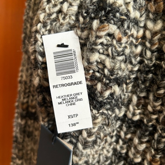 Brand new Wilfred sweater (tags still attached) - Picture 2 of 2